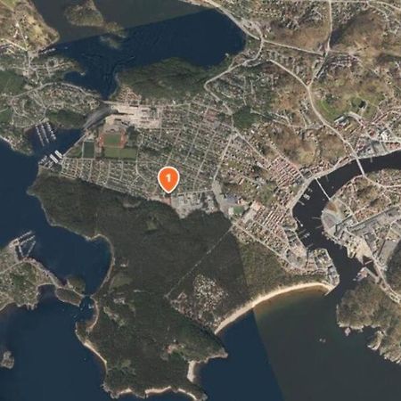 Mandal Apartment Mit Moeglichkeit Ein Boot Zu Benutzen Und Angeln מראה חיצוני תמונה