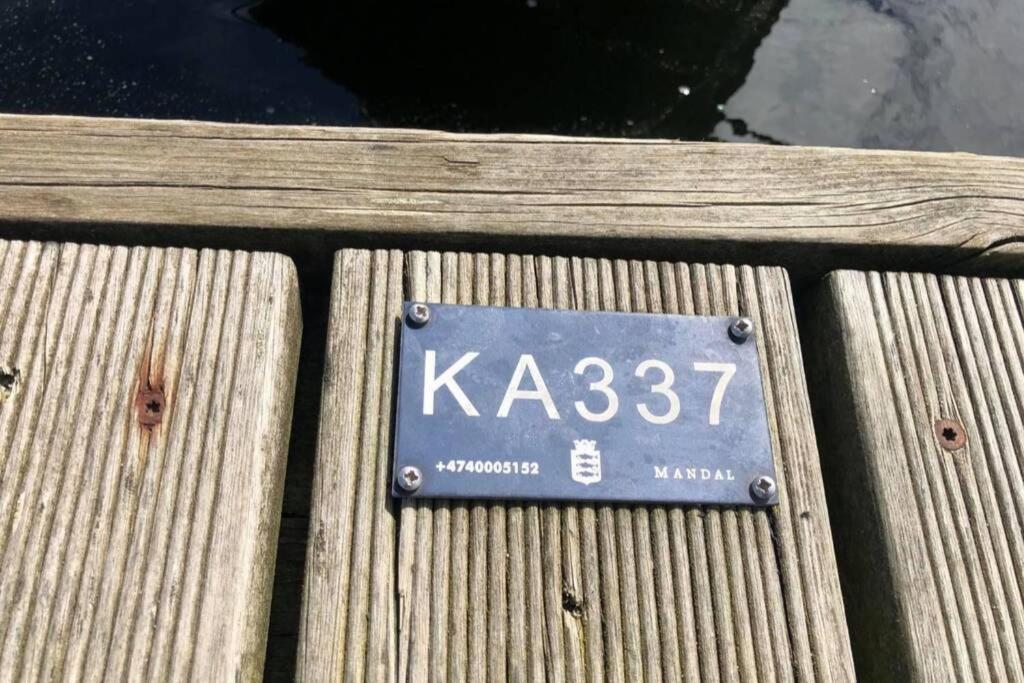 Mandal Apartment Mit Moeglichkeit Ein Boot Zu Benutzen Und Angeln מראה חיצוני תמונה