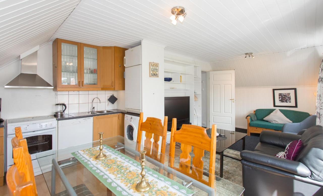 Mandal Apartment Mit Moeglichkeit Ein Boot Zu Benutzen Und Angeln מראה חיצוני תמונה